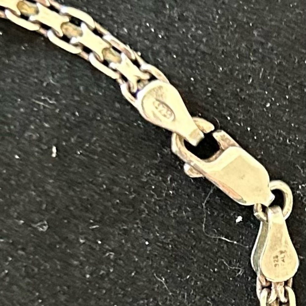 VINTAGE ITALIAN 925 STERLING SILVER FLAT BISMARK NECKLACE LENGTH  18” - Picture 6 of 7